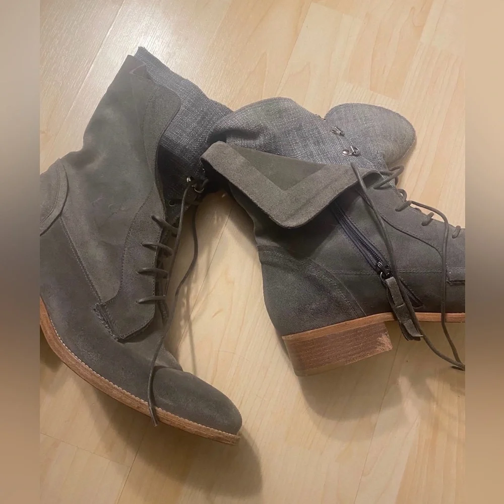 ✨ Brunello Cucinelli Italian Suede Fold-Over Combat Boots | Size 40 ✨